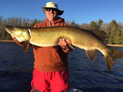 Epic Musky Strikes in Scenic Surroundings!